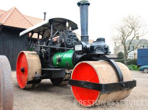 HENSCHEL Steam Roller