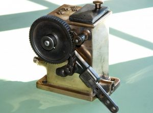 “THE R.P” Mechanical Engine Cylinder Lubricator